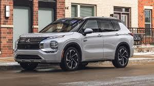 2025 Mitsubishi Outlander Hybrid Review ...