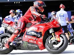 Hasil Sprint Race MotoGP Aragon: Marc ...